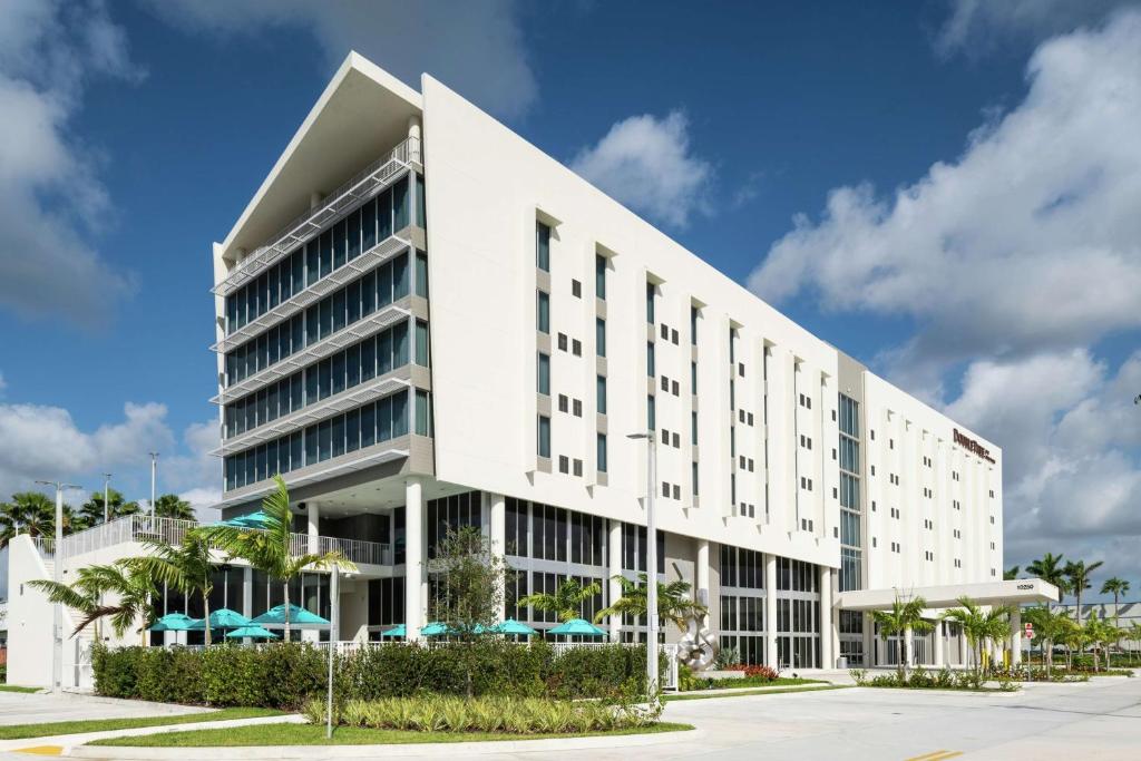 Doubletree by Hilton Miami Doral